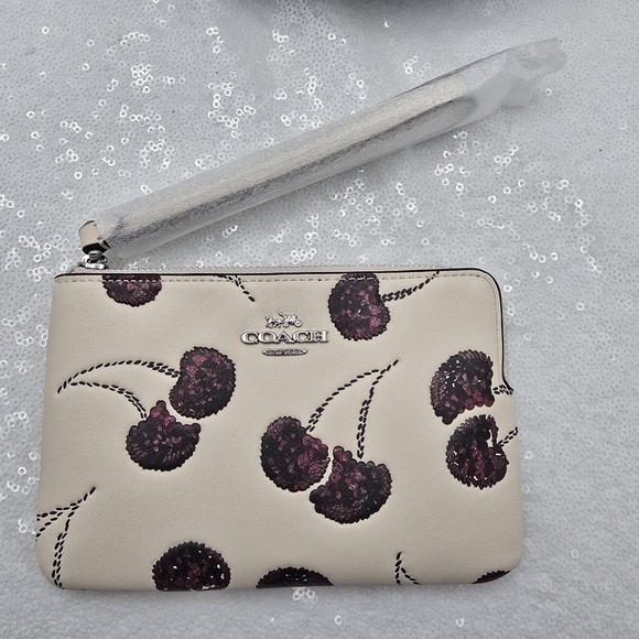 Coach Corner Zip Sequined Cherry Print Wristlet Smooth Leather Chalk & Silver - Picture 3 of 10
